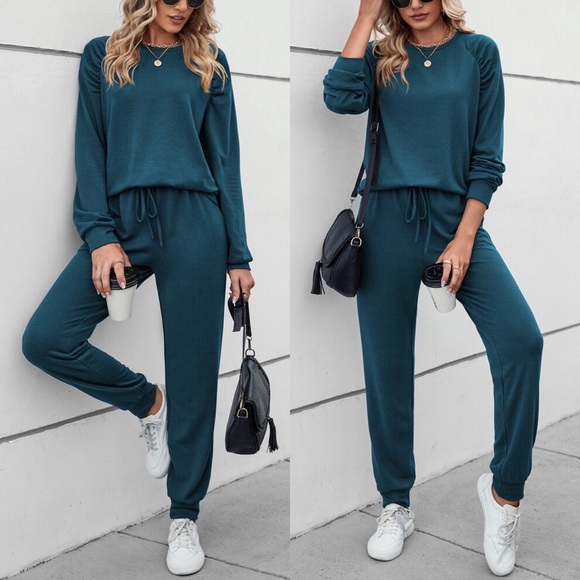 💙 CASUAL TEAL BLUE PULLOVER + SWEATPANTS MATCHING SET! - Picture 3 of 3